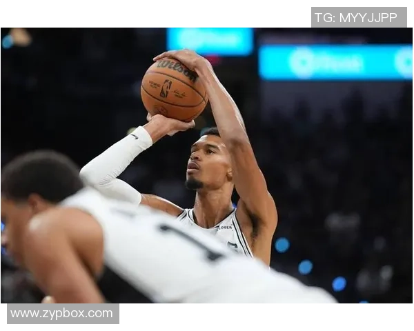 前无古人！狂轰38+12+5帽打爆大黑马！文班亚马成前史第一人